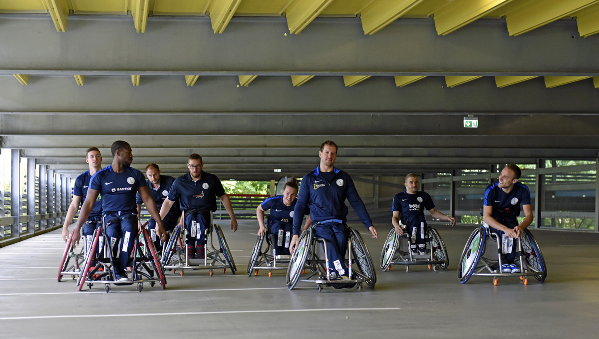 Ungewöhnliches Trainingsambiente, das Parkhaus der Lahn-Dill-Kliniken.