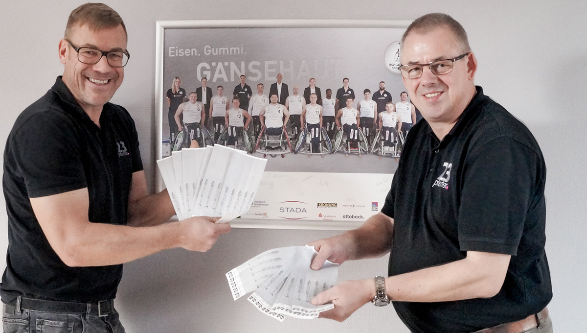 Arnd und Holm Pfeiffer freuen sich auf Ihre Aktion für die RSV-Fans!